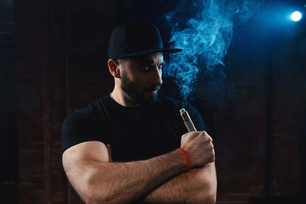 THCA Disposables That Hit Hard: Exploring Potency, Hardware, and Flavor