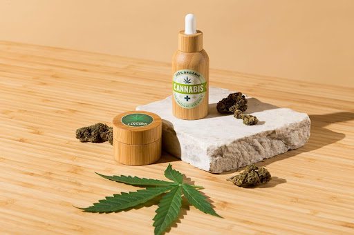 What is The Difference Between Edibles and Gummies?